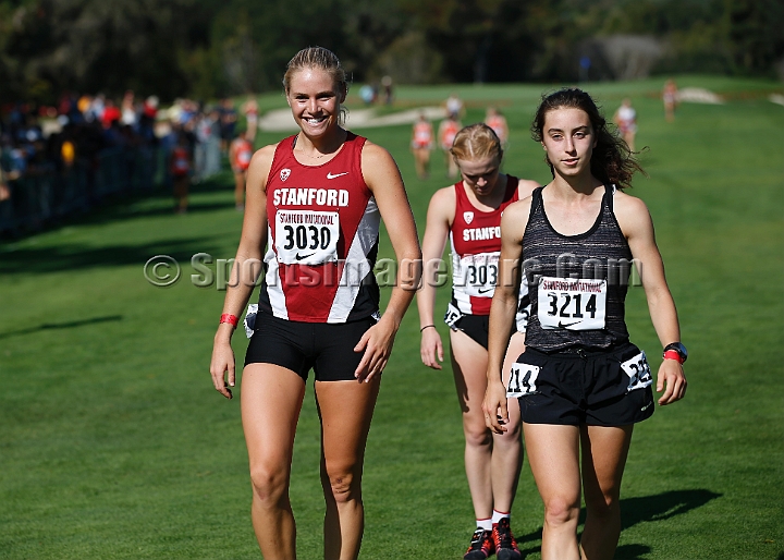 2014StanfordCollWomen-038.JPG - College race at the 2014 Stanford Cross Country Invitational, September 27, Stanford Golf Course, Stanford, California.